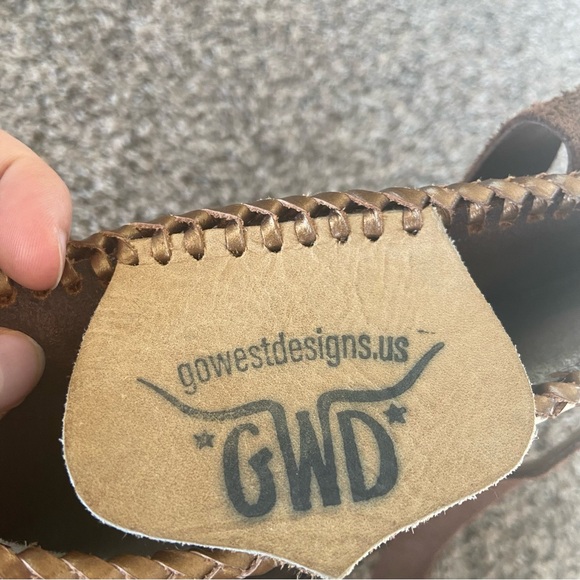 Go West Designs Western Black Gold cowhide leather bag with fringe - Picture 7 of 8